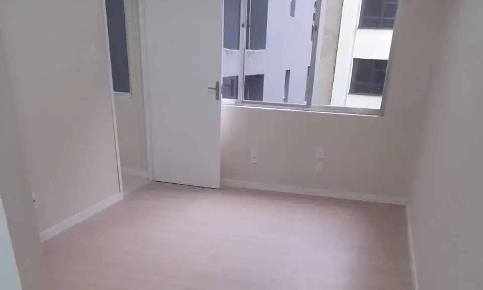 Sala comercial 016 (1)
